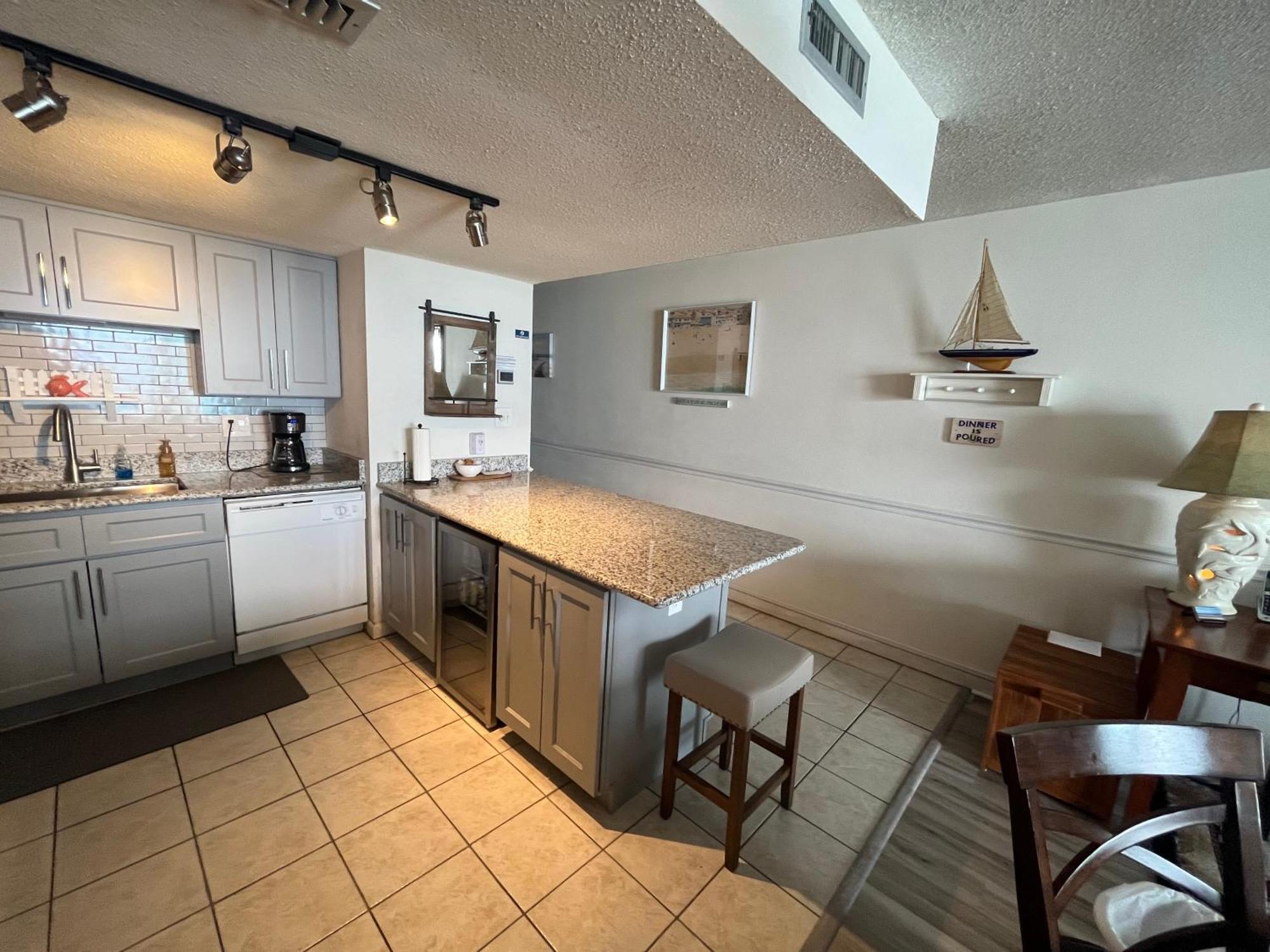 Hotel 405 Waters Edge Garden City Exterior foto